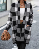 Cardigã suéter em malha xadrez colorido