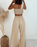 Conjunto de Duas peças com fenda de cor sólida de um ombro só