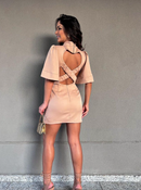 VESTIDO MANGA CURTA CIARA /  COSTAS CORAÇÃO TRAÇADO